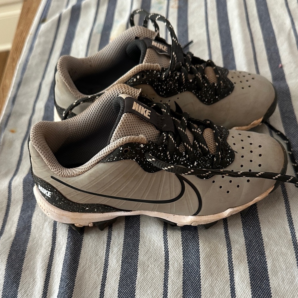 Nike baseball cleats